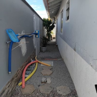 Casa Residencial com 130m², 3 quartos, 1 suíte, 2 garagens, no bairro São João Do Rio Vermelho em Florianópolis