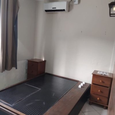 Casa Residencial com 130m², 3 quartos, 1 suíte, 2 garagens, no bairro São João Do Rio Vermelho em Florianópolis