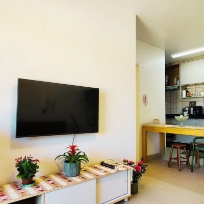 Apartamentos com 74m², 2 quartos, 1 garagem, no bairro Barra Da Lagoa em Florianópolis