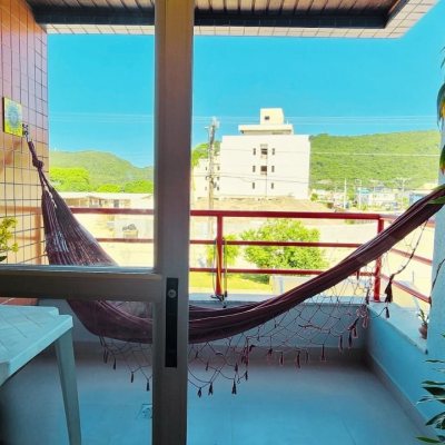 Apartamentos com 74m², 2 quartos, 1 garagem, no bairro Barra Da Lagoa em Florianópolis