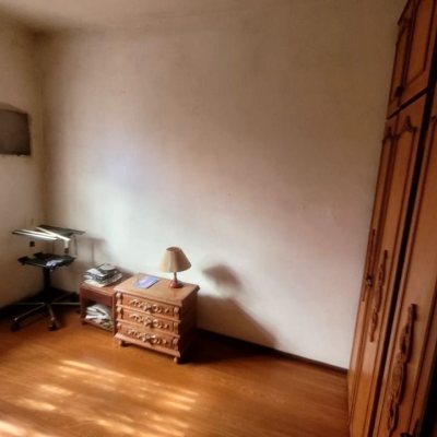 Casa Residencial com 136m², 3 quartos, 1 suíte, 2 garagens, no bairro Barreiros em São José