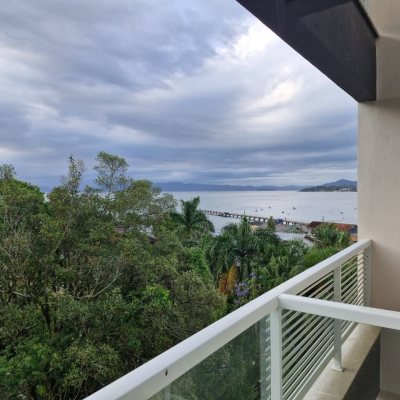 Apartamentos com 50m², 1 quarto, 1 garagem, no bairro João Paulo em Florianópolis