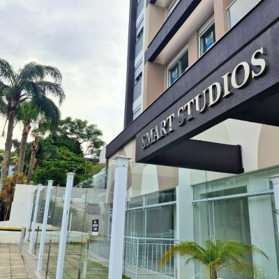 Apartamentos com 50m², 1 quarto, 1 garagem, no bairro João Paulo em Florianópolis