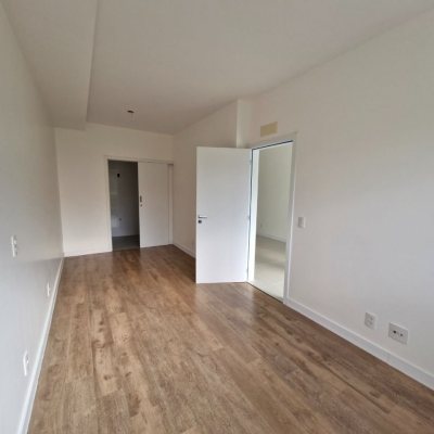 Apartamentos com 50m², 1 quarto, 1 garagem, no bairro João Paulo em Florianópolis
