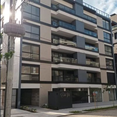 Apartamentos com 123m², 3 quartos, 3 suítes, 2 garagens, no bairro Jurerê em Florianópolis