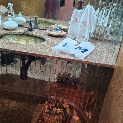 Apartamentos com 211m², 4 quartos, 1 suíte, 2 garagens, no bairro Centro em Florianópolis