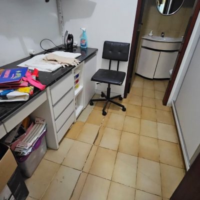 Apartamentos com 211m², 4 quartos, 1 suíte, 2 garagens, no bairro Centro em Florianópolis