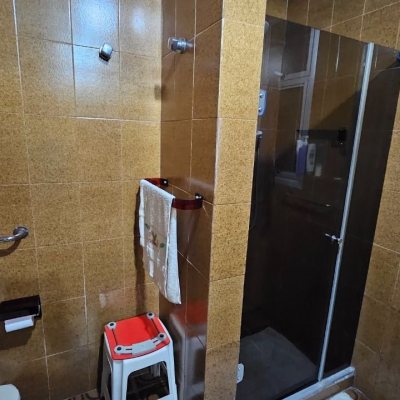 Apartamentos com 211m², 4 quartos, 1 suíte, 2 garagens, no bairro Centro em Florianópolis