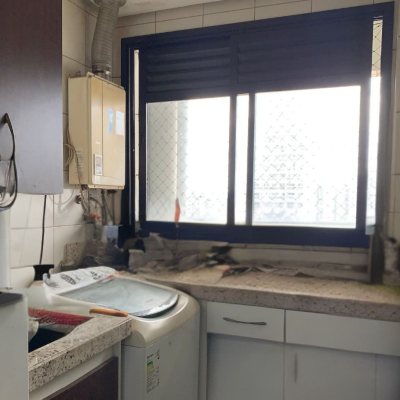 Apartamentos com 81m², 3 quartos, 1 suíte, 1 garagem, no bairro Centro em Florianópolis