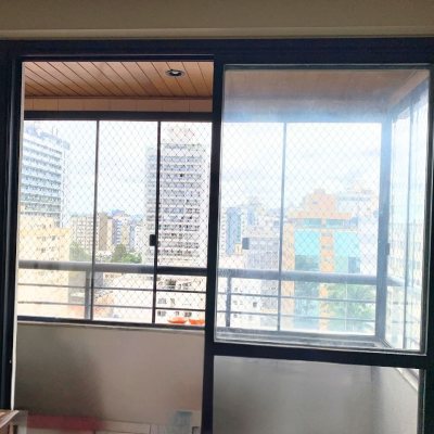 Apartamentos com 81m², 3 quartos, 1 suíte, 1 garagem, no bairro Centro em Florianópolis