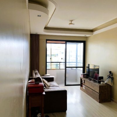 Apartamentos com 81m², 3 quartos, 1 suíte, 1 garagem, no bairro Centro em Florianópolis