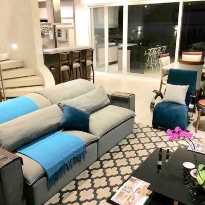 Casa Residencial com 385m², 5 quartos, 5 suítes, 2 garagens, no bairro Jurerê Internacional em Floranópolis