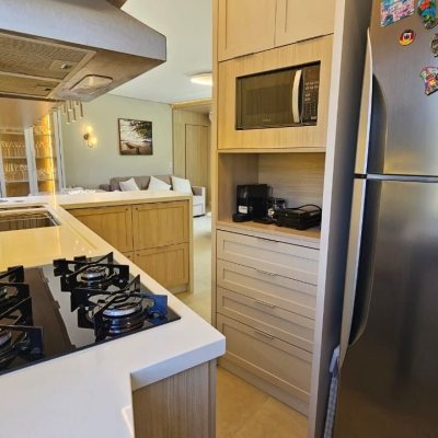 Apartamentos com 84m², 2 quartos, 1 suíte, 1 garagem, no bairro Jurerê em Florianópolis