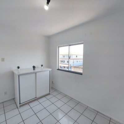 Apartamentos com 52m², 2 quartos, 1 garagem, no bairro Serraria em São José