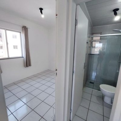 Apartamentos com 52m², 2 quartos, 1 garagem, no bairro Serraria em São José