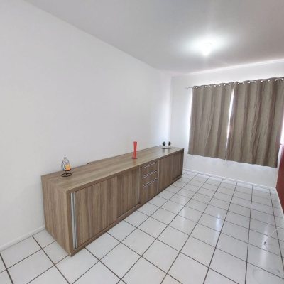 Apartamentos com 52m², 2 quartos, 1 garagem, no bairro Serraria em São José