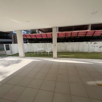 Apartamentos com 72m², 2 quartos (sendo 1 suíte), 1 garagem, no bairro Jurerê Internacional em Florianópolis