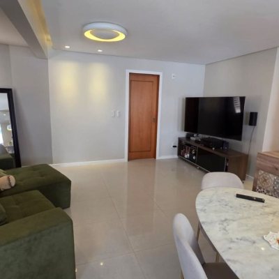 Apartamentos com 91m², 3 quartos, 1 suíte, 2 garagens, no bairro Trindade em Florianópolis