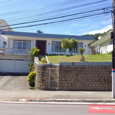 Casa Residencial/Comercial com 288m², 4 garagens, no bairro Saco Dos Limões em Florianópolis