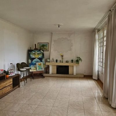 Casa Residencial/Comercial com 288m², 4 garagens, no bairro Saco Dos Limões em Florianópolis