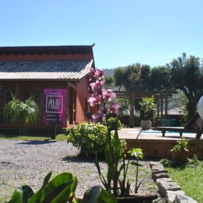 Casa Residencial com 322m², 7 quartos (sendo 7 suítes), 8 garagens, no bairro Pântano Do Sul em Florianópolis