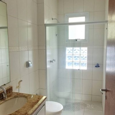 Casa em Condomínio com 103m², 2 quartos, 2 suítes, 1 garagem, no bairro Canasvieiras em Florianópolis