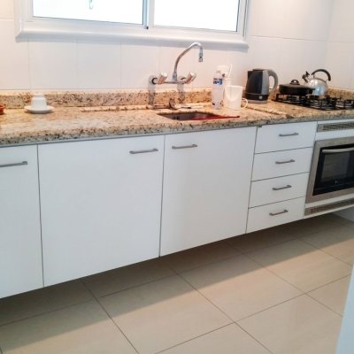 Casa em Condomínio com 103m², 2 quartos, 2 suítes, 1 garagem, no bairro Canasvieiras em Florianópolis