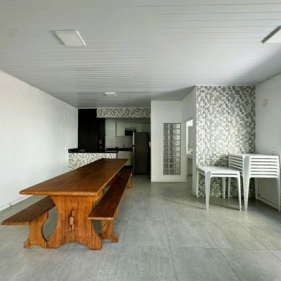 Apartamentos com 43m², 1 quarto, 1 garagem, no bairro Capoeiras em Florianópolis