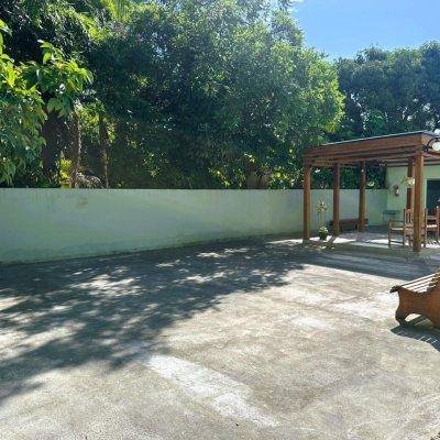 Apartamentos com 43m², 1 quarto, 1 garagem, no bairro Capoeiras em Florianópolis