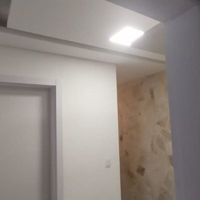 Casa Residencial com 162m², 3 quartos (sendo 3 suítes), 2 garagens, no bairro Rio Tavares em Florianópolis