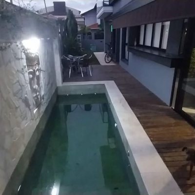 Casa Residencial com 162m², 3 quartos (sendo 3 suítes), 2 garagens, no bairro Rio Tavares em Florianópolis