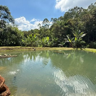 Chacara com 100m², 1 quarto, 3 garagens, no bairro Localidade De Freitas em Paulo Lopes