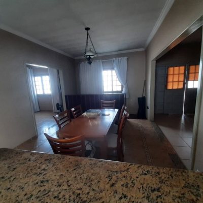 Casa Residencial com 150m², 3 quartos, 1 suíte, 1 garagem, no bairro Serraria em São José