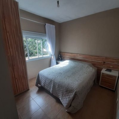 Casa Residencial com 150m², 3 quartos, 1 suíte, 1 garagem, no bairro Serraria em São José