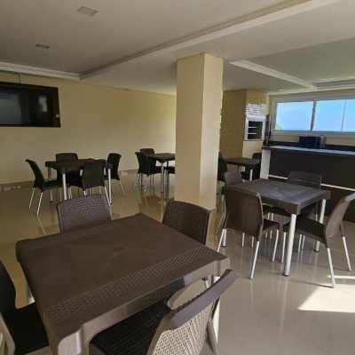 Apartamentos com 101m², 3 quartos, 1 suíte, 1 garagem, no bairro Canasvieiras em Florianópolis