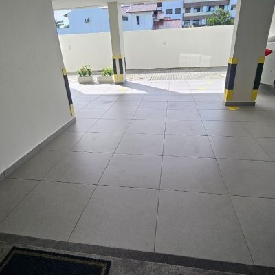 Apartamentos com 101m², 3 quartos, 1 suíte, 1 garagem, no bairro Canasvieiras em Florianópolis