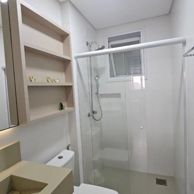 Apartamentos com 101m², 3 quartos, 1 suíte, 1 garagem, no bairro Canasvieiras em Florianópolis