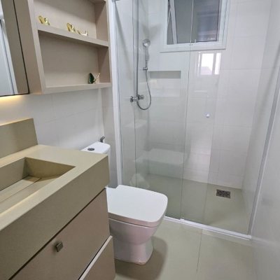 Apartamentos com 101m², 3 quartos, 1 suíte, 1 garagem, no bairro Canasvieiras em Florianópolis