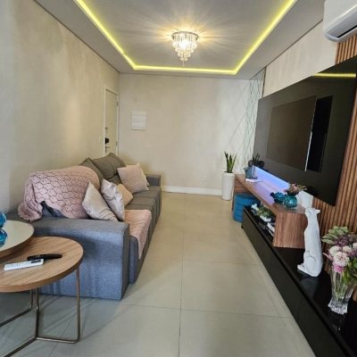 Apartamentos com 101m², 3 quartos, 1 suíte, 1 garagem, no bairro Canasvieiras em Florianópolis