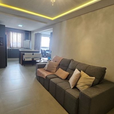 Apartamentos com 101m², 3 quartos, 1 suíte, 1 garagem, no bairro Canasvieiras em Florianópolis