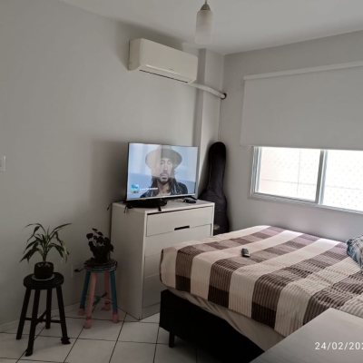 Apartamentos com 40m², 1 quarto (sendo 1 suíte), no bairro Centro em Floranópolis