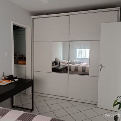 Apartamentos com 40m², 1 quarto (sendo 1 suíte), no bairro Centro em Floranópolis