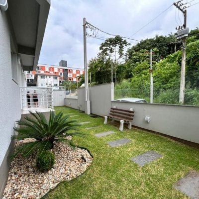 Apartamentos com 64m², 2 quartos (sendo 1 suíte), 2 garagens, no bairro Serraria em São José
