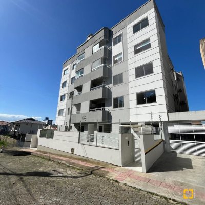 Apartamentos com 64m², 2 quartos (sendo 1 suíte), 2 garagens, no bairro Serraria em São José