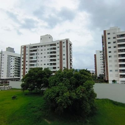 Apartamentos com 76m², 2 quartos (sendo 2 suítes), 1 garagem, no bairro Jardim Atlântico em Florianópolis