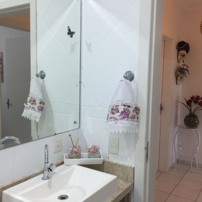 Casa Residencial com 100m², 3 quartos, 1 suíte, 2 garagens, no bairro Ingleses do Rio Vermelho em Florianópolis