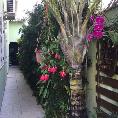 Casa Residencial com 100m², 3 quartos, 1 suíte, 2 garagens, no bairro Ingleses do Rio Vermelho em Florianópolis