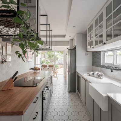 Casa Residencial com 124m², 3 quartos, 1 suíte, 2 garagens, no bairro Campeche em Florianópolis