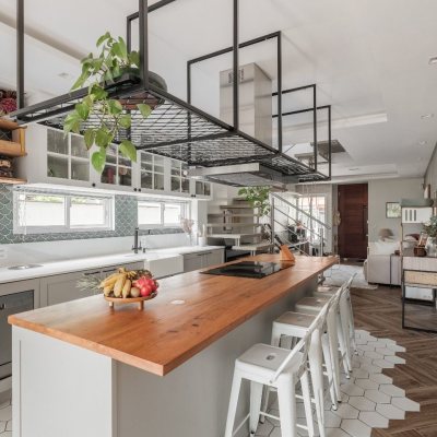 Casa Residencial com 124m², 3 quartos, 1 suíte, 2 garagens, no bairro Campeche em Florianópolis