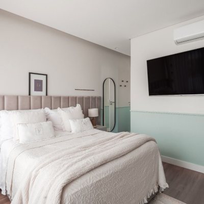 Casa Residencial com 124m², 3 quartos, 1 suíte, 2 garagens, no bairro Campeche em Florianópolis